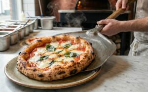 Czym wyróżnia się pizza neapolitańska?